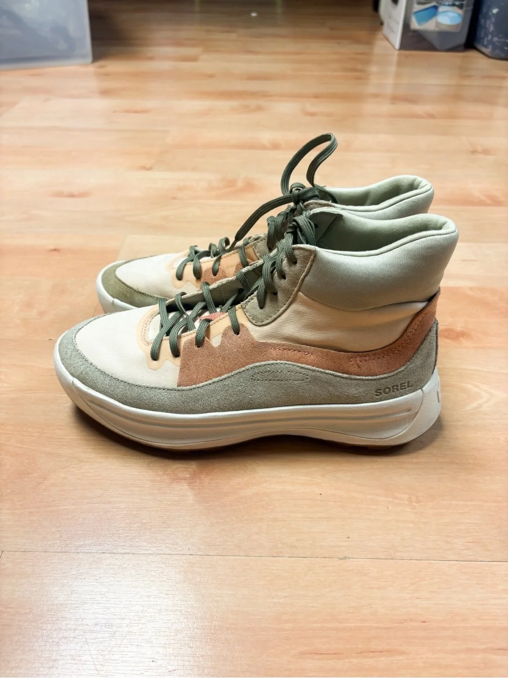 SOREL ONA 503 Mid Platform Sneakers Multicolor Women’s Size 9